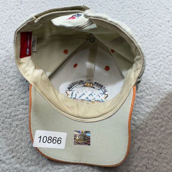 Tampa Bay‎ Buccaneers Hat Cap Strap Back Beige Super Bowl San Diego 2003 NFL - Picture 12 of 12